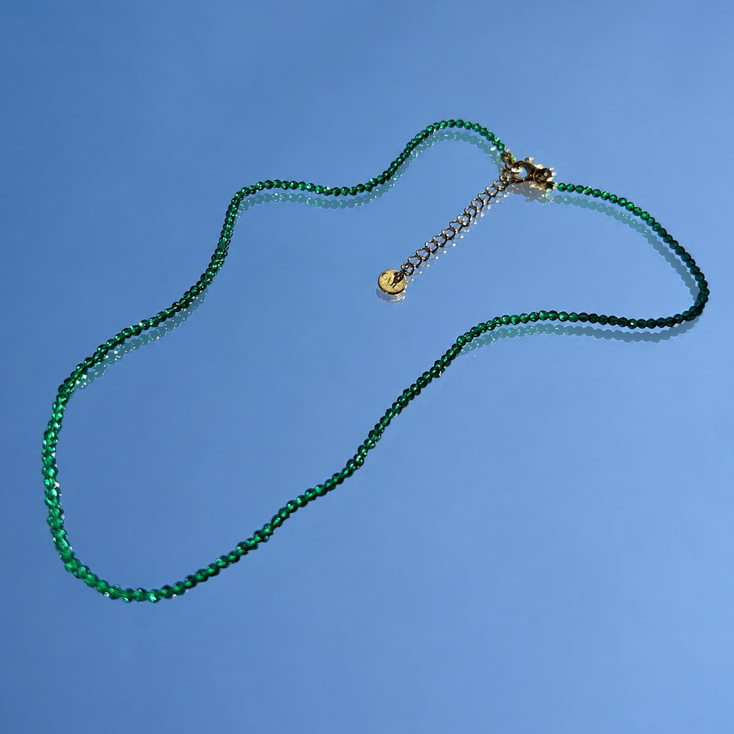 Fira Necklace - Raw Emerald Root