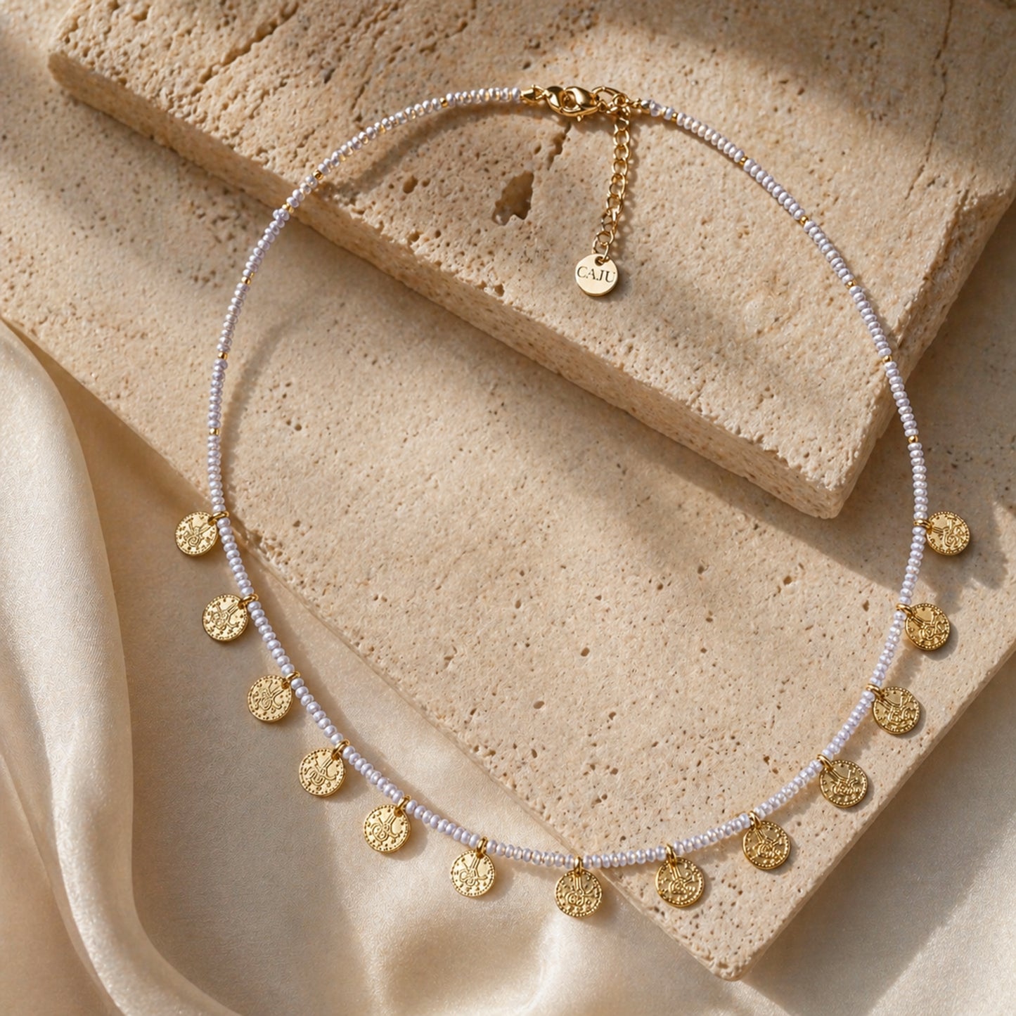 Oia Necklace - Freshwater Pearls