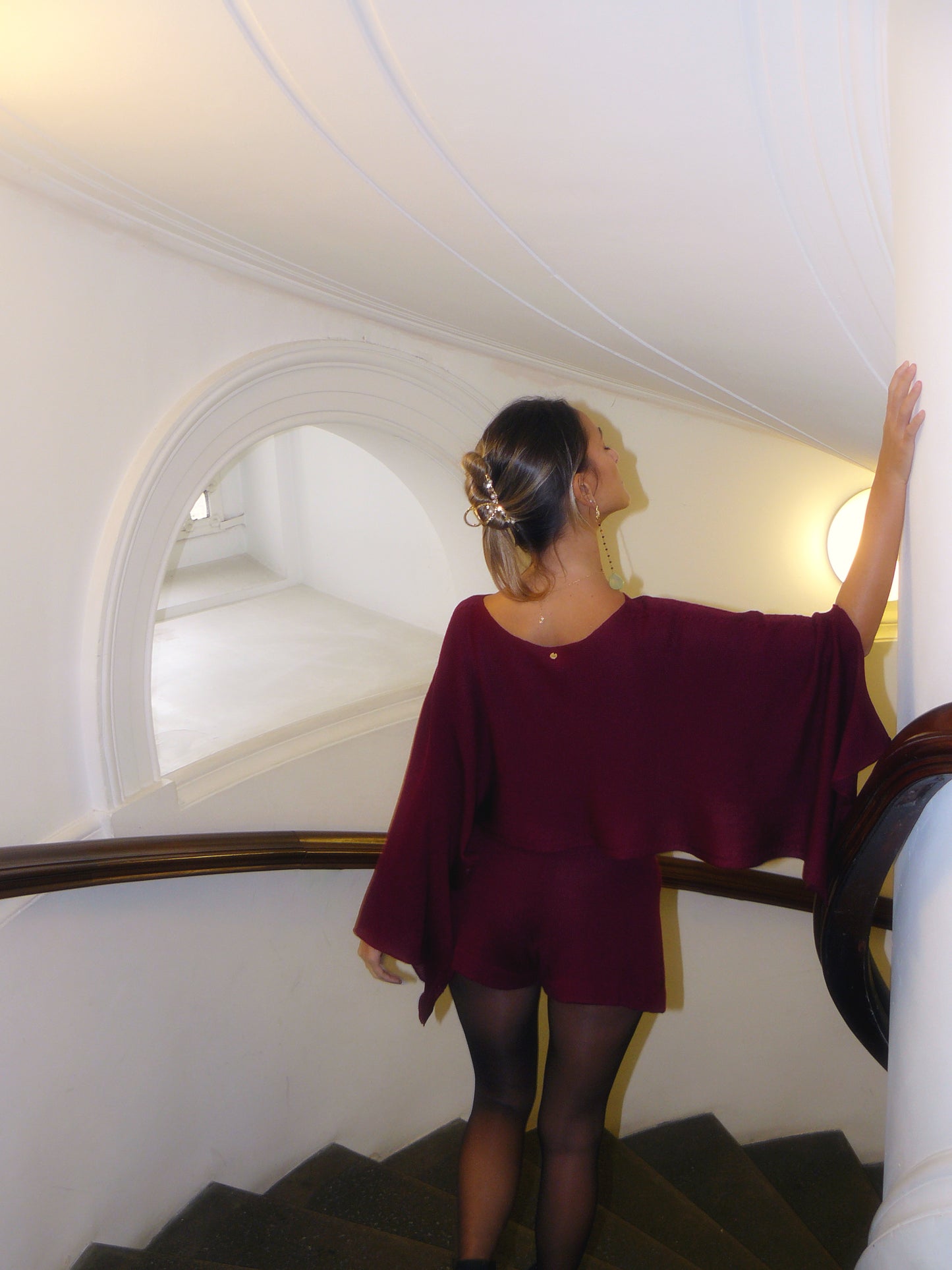 Navona Cape